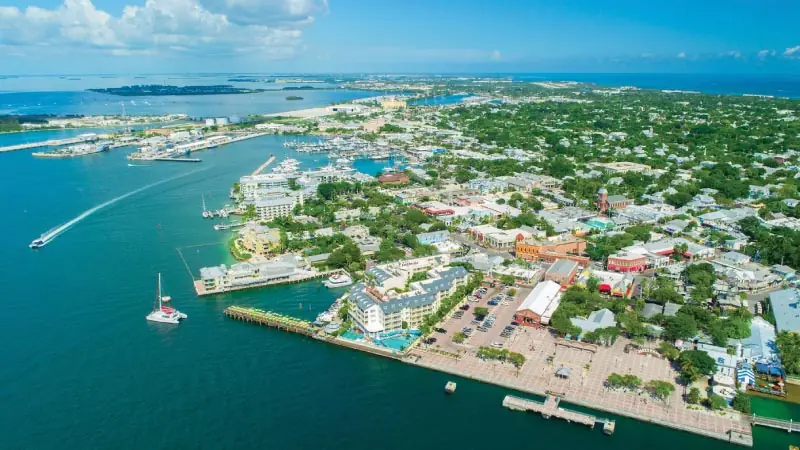 Embark on an extraordinary journey from the captivating shores of Key West to the pristine landscapes of the Galapagos Islands. Witness the breathtaking beauty of these iconic destinations and experience the thrill of self-flying aviation as you navigate through each unique location along the way.