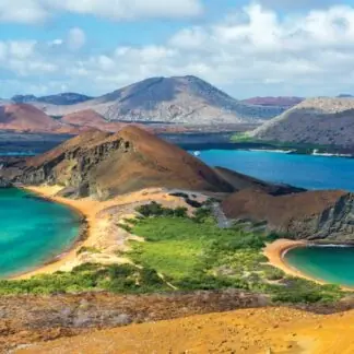 Galapagos Islands Cruise Experiences: Immerse yourself in unforgettable adventures and breathtaking scenery aboard our luxury yacht for self-flying pilots. From thrilling wildlife encounters to serene nature walks, every moment promises discovery and wonder